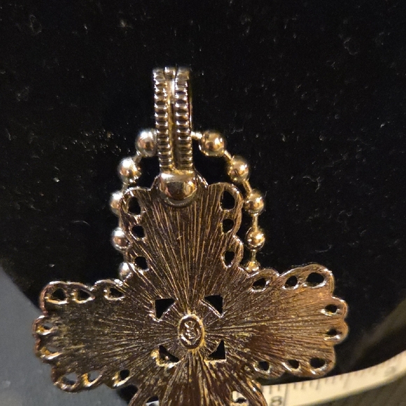 Premier Designs Black and Silver Cross Necklace - Picture 4 of 5